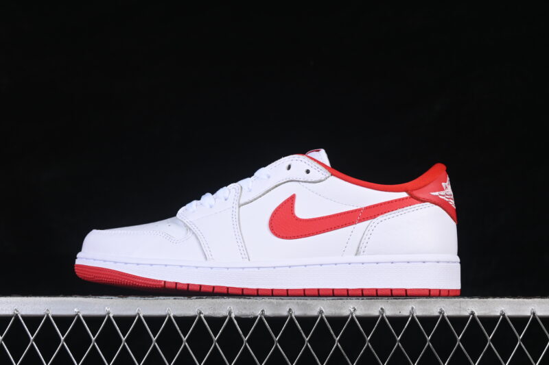 AIR JORDAN 1 LOW OG "UNIVERSITY RED