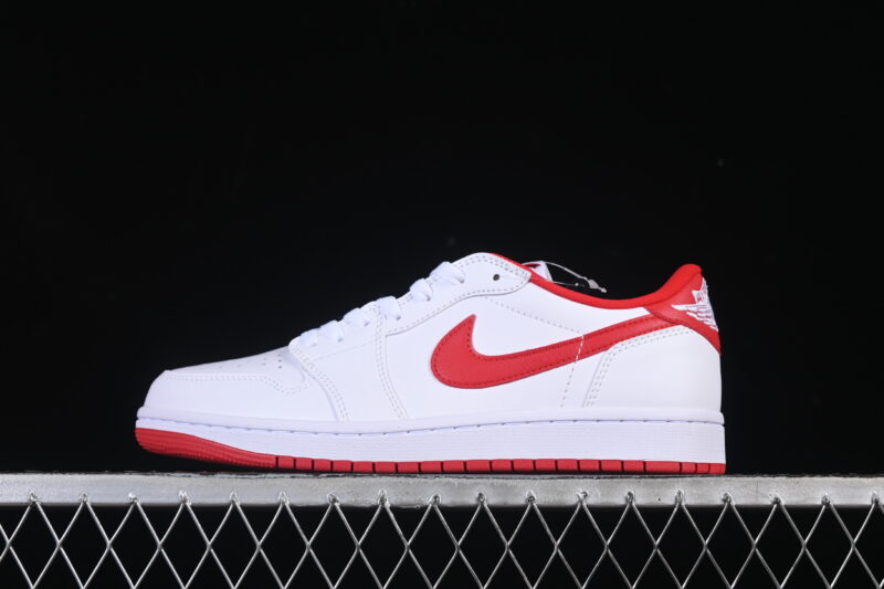 AIR JORDAN 1 LOW OG "UNIVERSITY RED