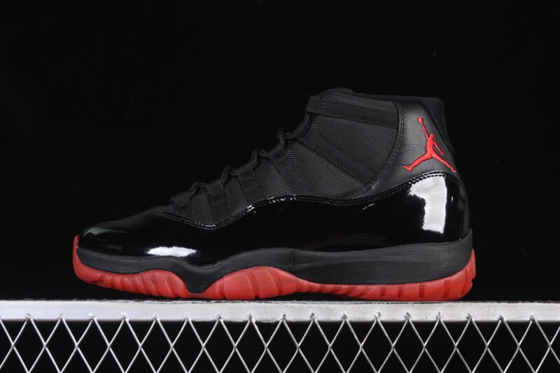 AIR JORDAN 11 RETRO BLACK RED