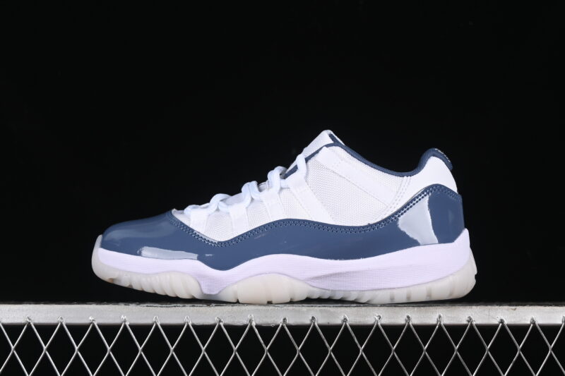 AIR JORDAN 11 LOW DIFFUSED BLUE