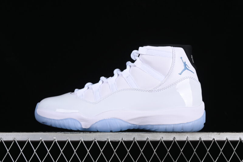 AIR JORDAN 11 LEGEND BLUE