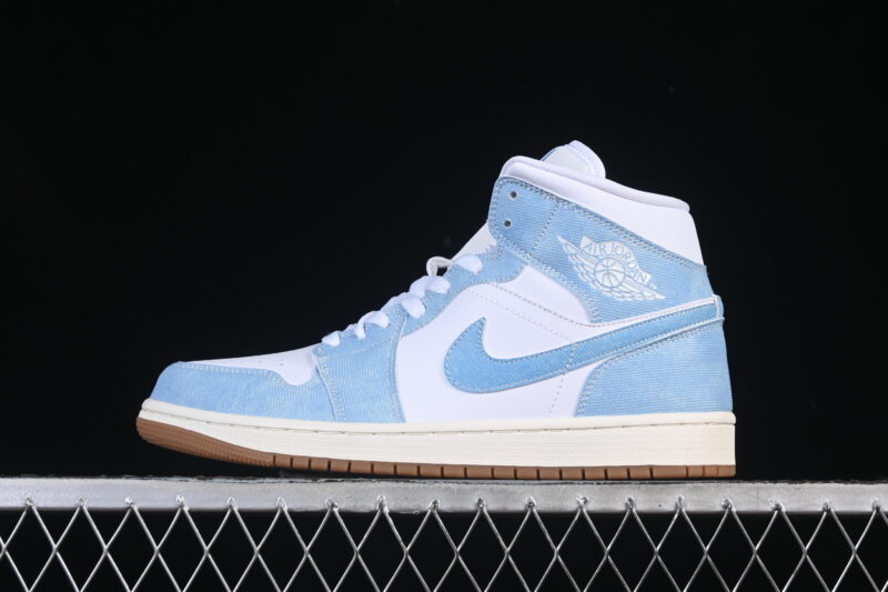 AIR JORDAN 1 MID "DENIM