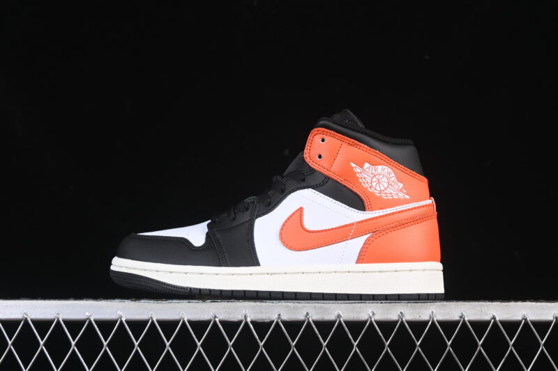 AIR JORDAN 1 MID