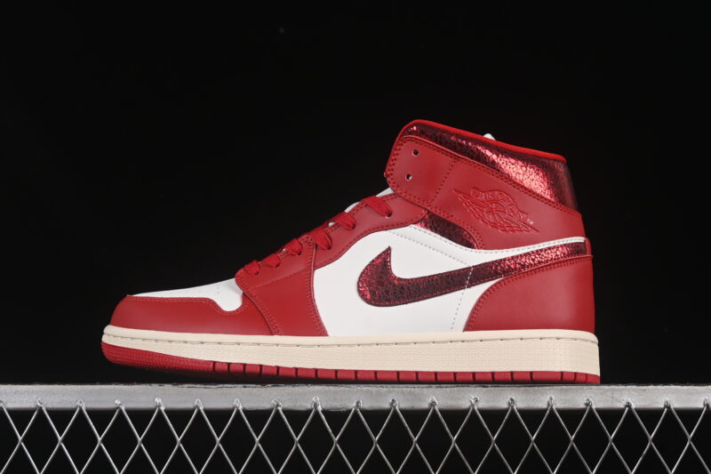 AIR JORDAN 1 MID