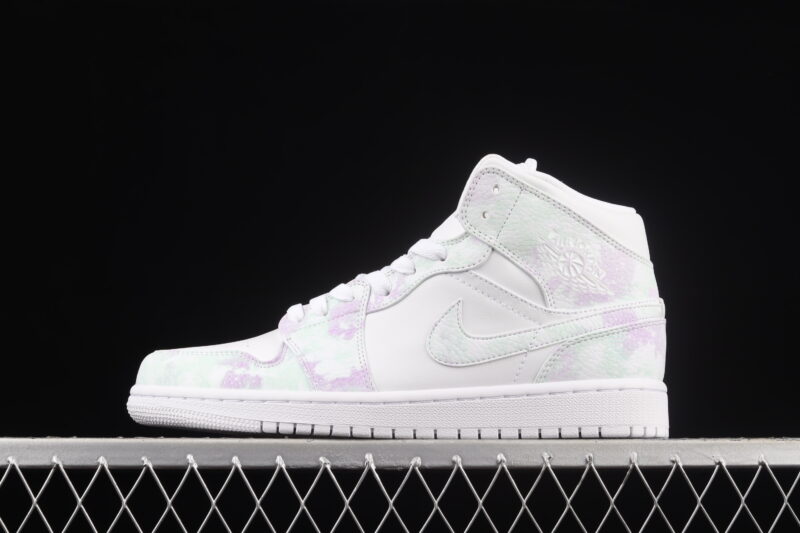 AIR JORDAN 1 MID