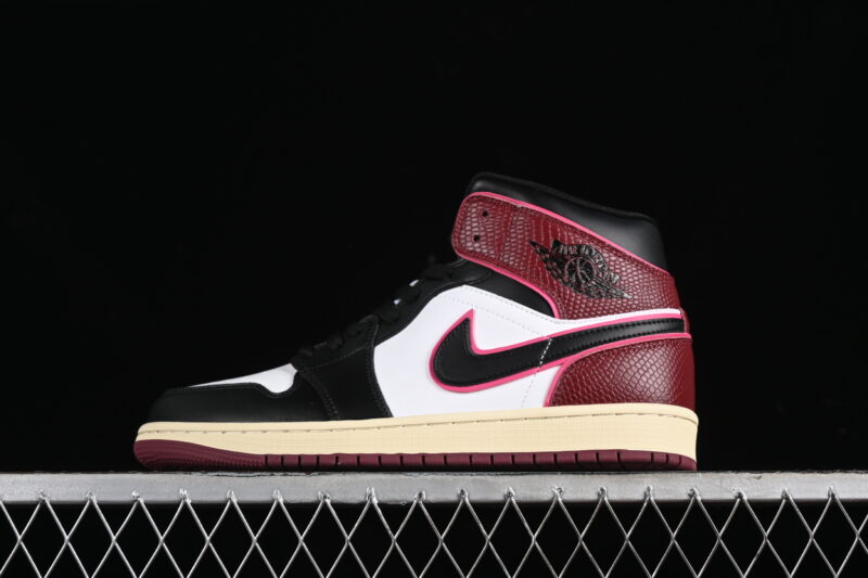 AIR JORDAN 1 MID