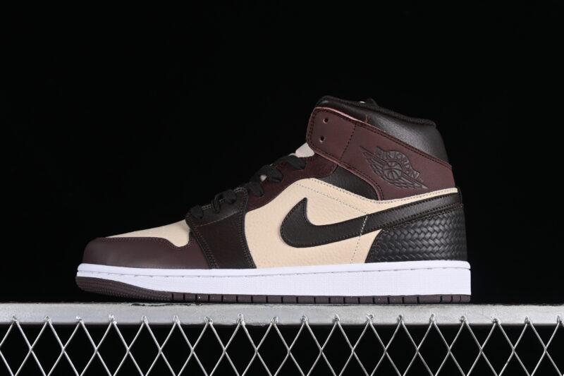 AIR JORDAN 1 MID