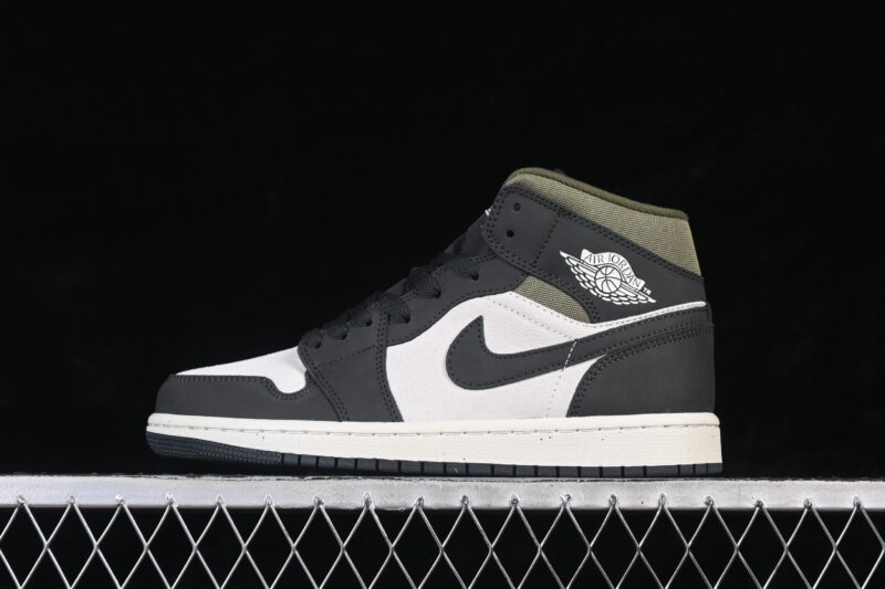 AIR JORDAN 1 MID