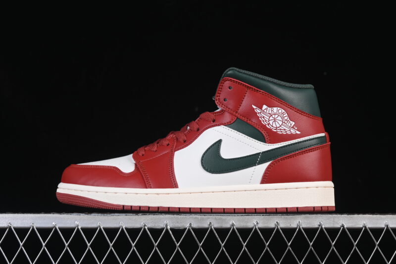 AIR JORDAN 1 MID
