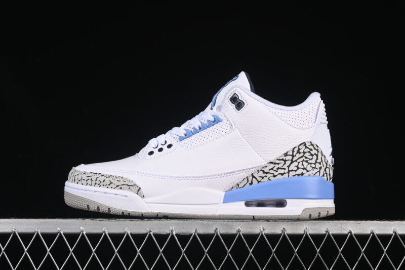 AIR JORDAN 3 UNC