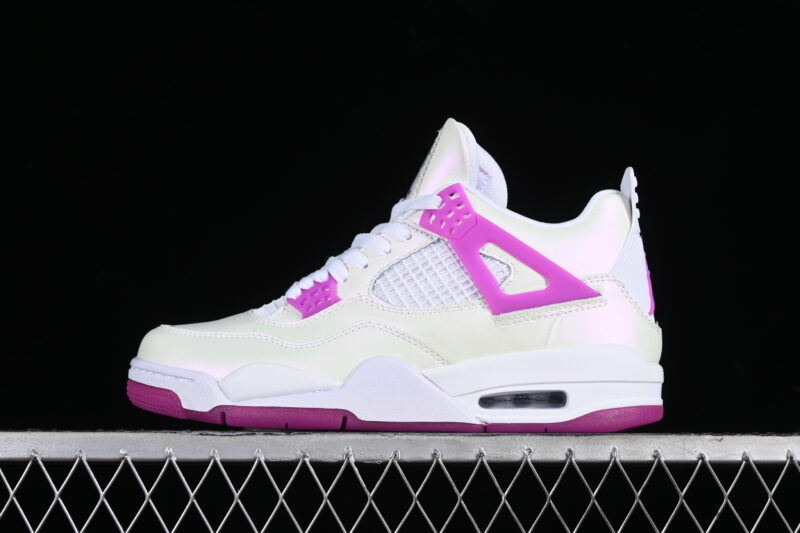AIR JORDAN 4 RETRO "HYPER VIOLET