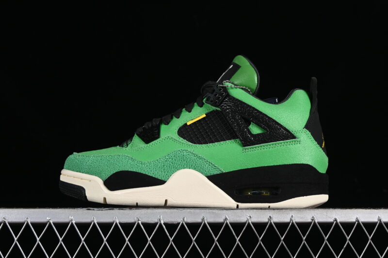 AIR JORDAN 4 RETRO "MANILA