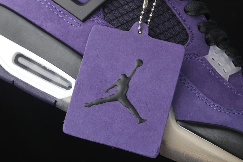 AIR JORDAN 4 RETRO