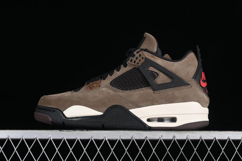 AIR JORDAN 4 RETRO