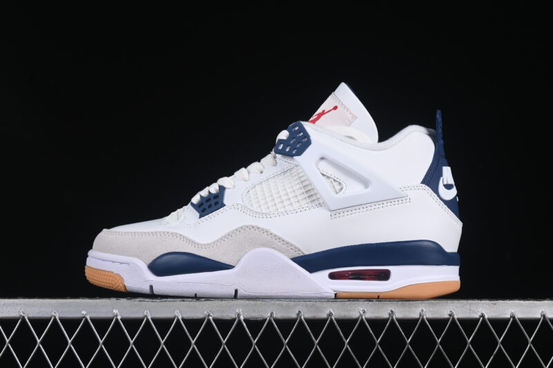 NK SB X AIR JORDAN 4 "NAVY