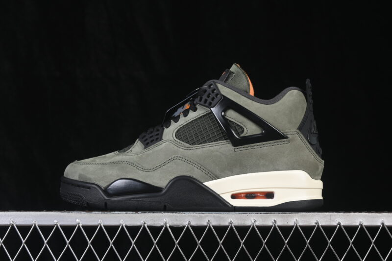 UNDEFEATED X AIR JORDAN 4 OG