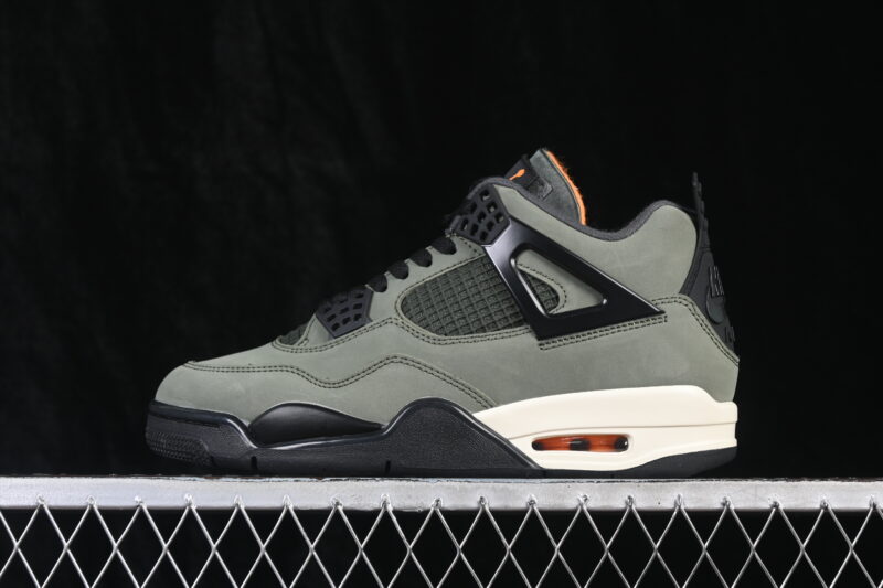 UNDEFEATED X AIR JORDAN 4 OG