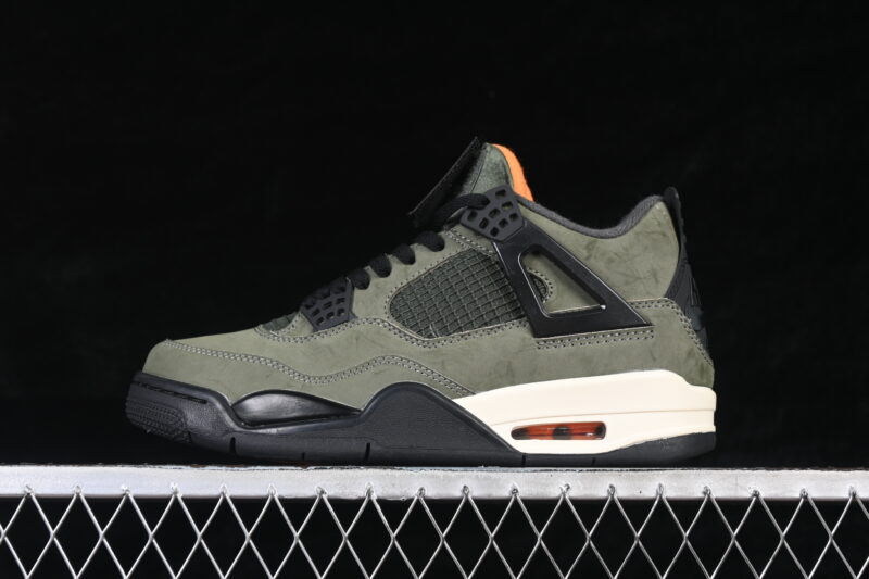 UNDEFEATED X AIR JORDAN 4 OG
