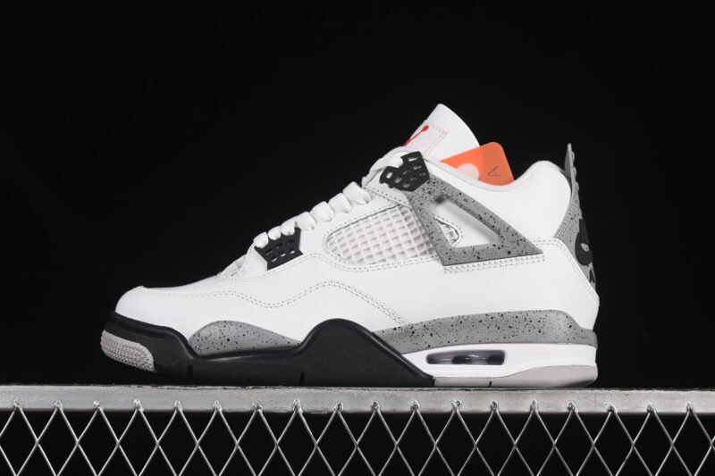 AIR JORDAN 4 RETRO "WHITE CEMENT