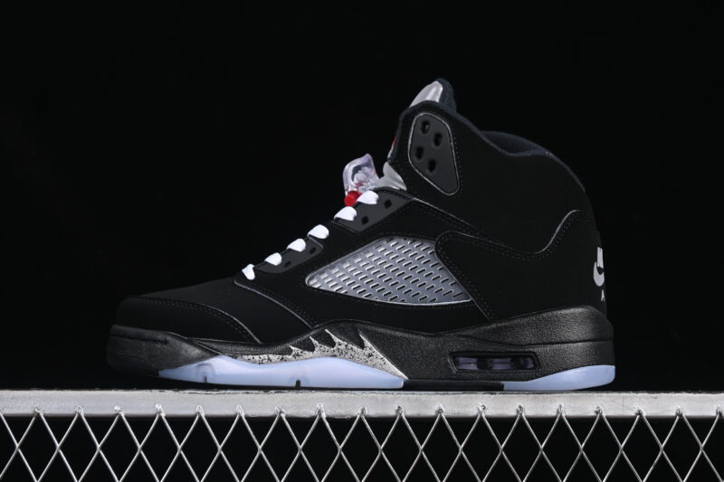AIR JORDAN 5 BLACK "METALLIC REIMAGINED