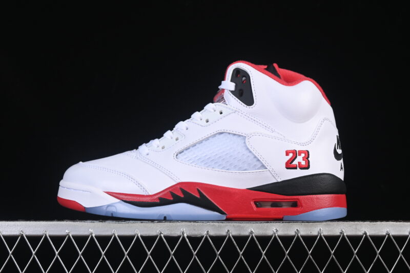 AIR JORDAN 5 RETRO "FIRE RED BLACK TONGUE