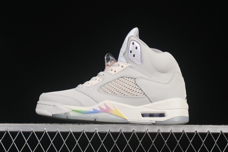 AIR JORDAN 5 RETRO "LIGHT OREWOOD BROWN