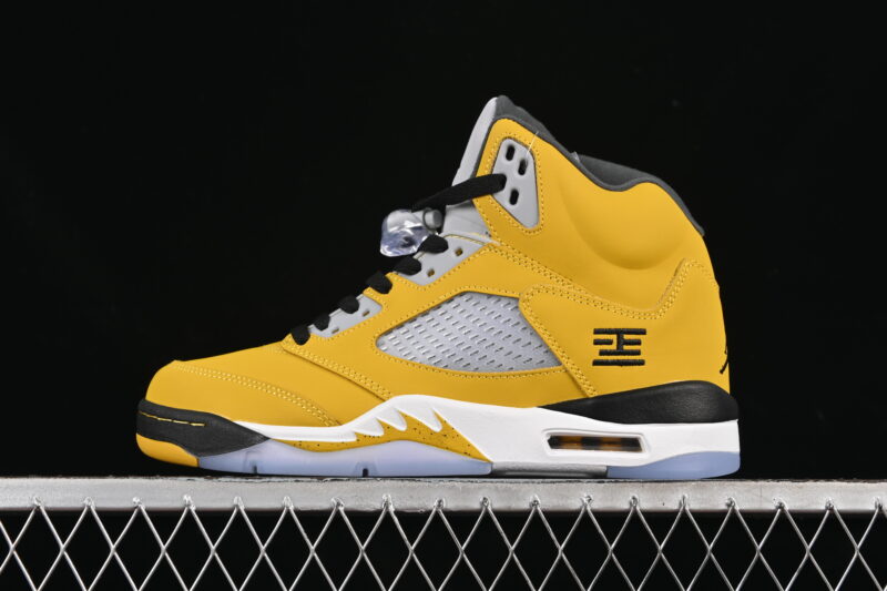 AIR JORDAN 5 RETRO "TOKYO