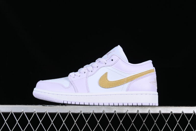 AIR JORDAN 1 LOW BARELY GRAPE