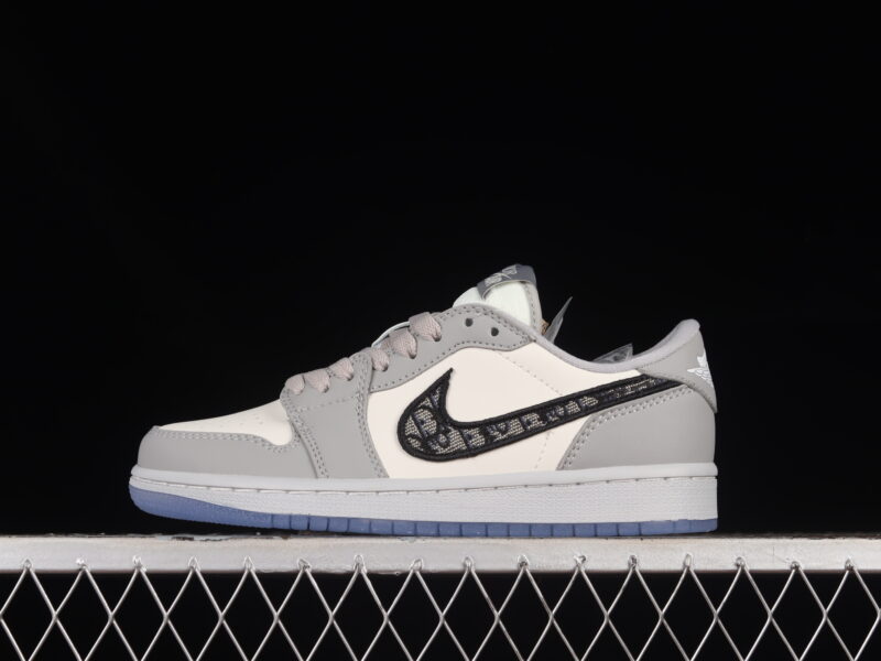 DIOR X AIR JORDAN 1 LOW