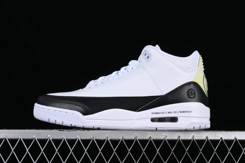 FRAGMENT DESIGN X AIR JORDAN 3