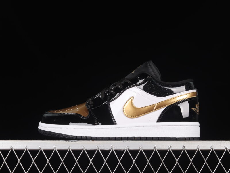 AIR JORDAN 1 LOW GOLD TOE