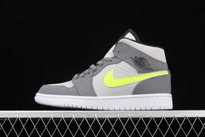 AIR JORDAN 1 MID GREY VOLT