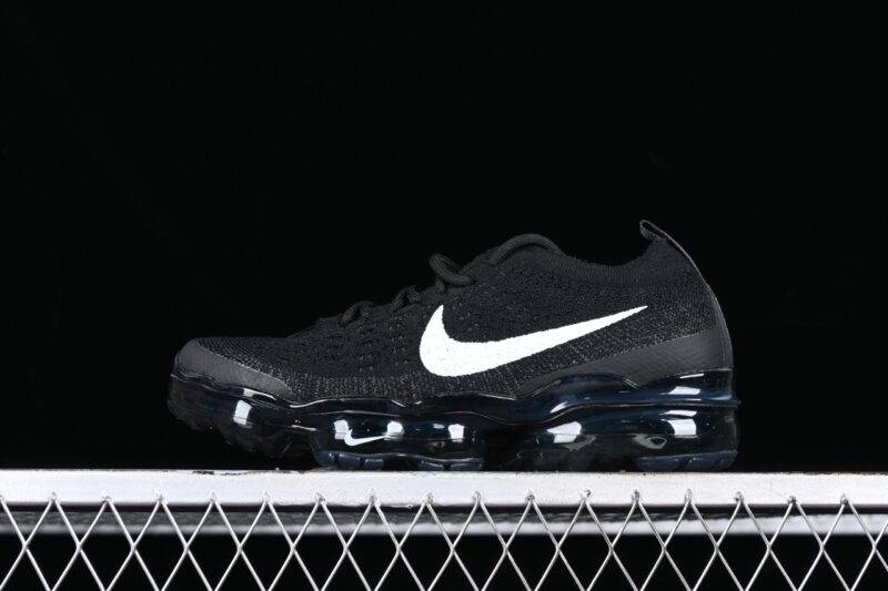 NIKE AIR VAPORMAX 2023 FLYKNIT IN ANTHRACITE BLACK