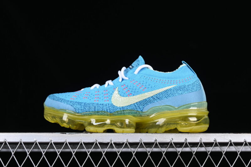 NIKE AIR VAPORMAX 2023 FLYKNIT IN BALTIC BLUE AND LEMON YELLOW