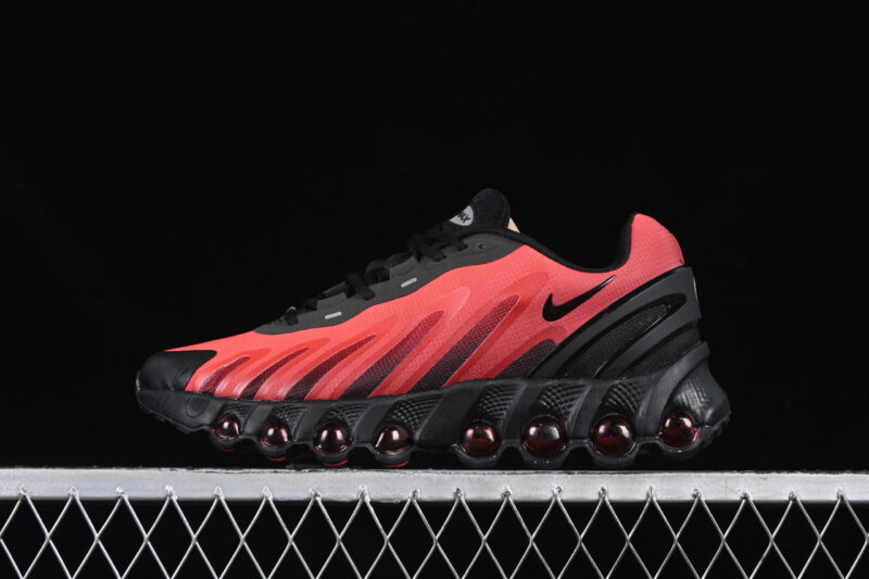 NIKE AIR MAX DN8 IN BLACK AND BRIGHT CRIMSON