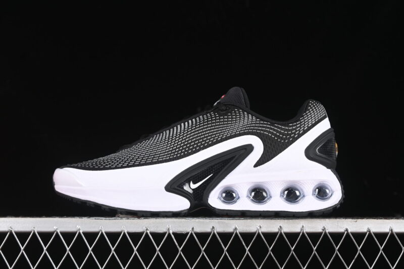 NIKE AIR MAX DN 2024 IN BLACK WHITE AND ICE GREY