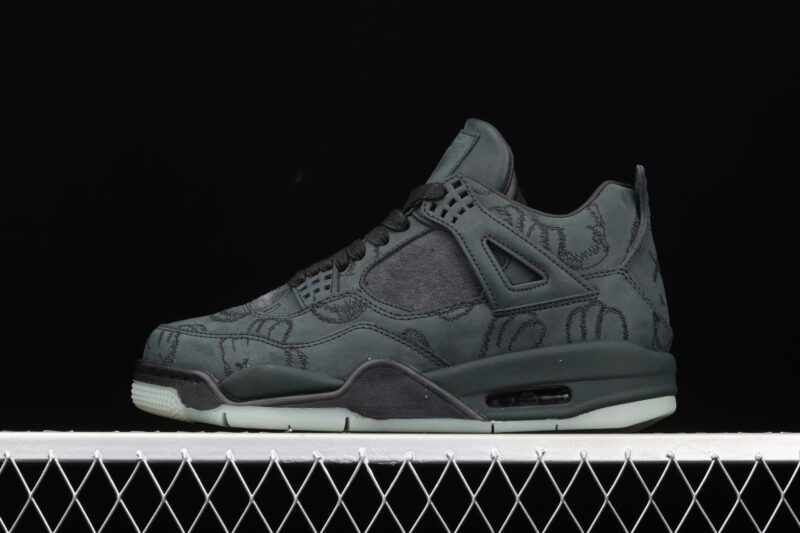 KAWS X AIR JORDAN 4 BLACK