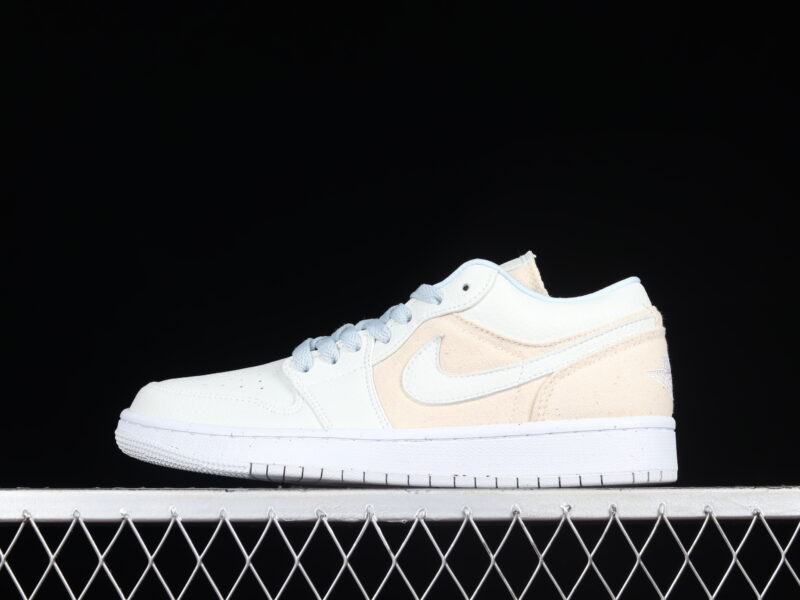 AIR JORDAN 1 LOW CANVAS
