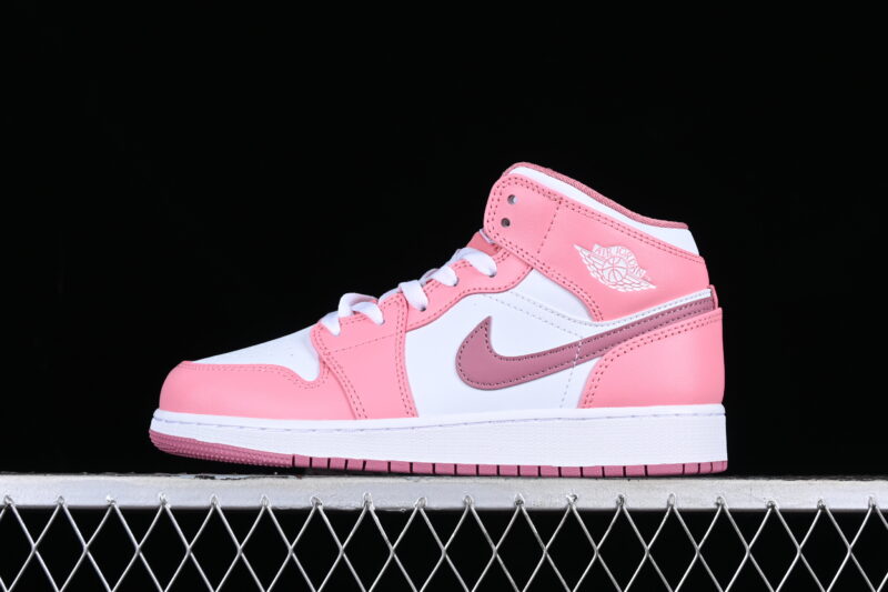 AIR JORDAN 1 LOW DESERT BERRY