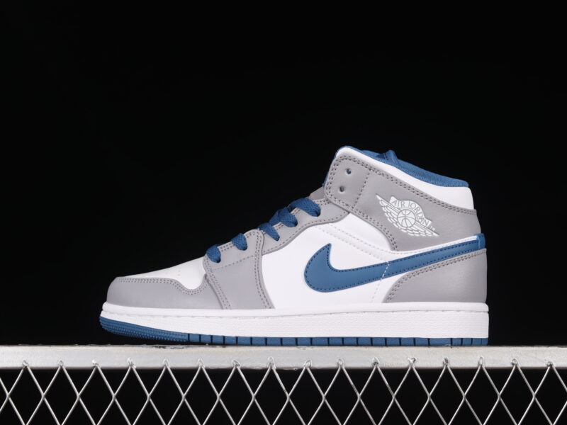 AIR JORDAN 1 MID TRUE BLUE