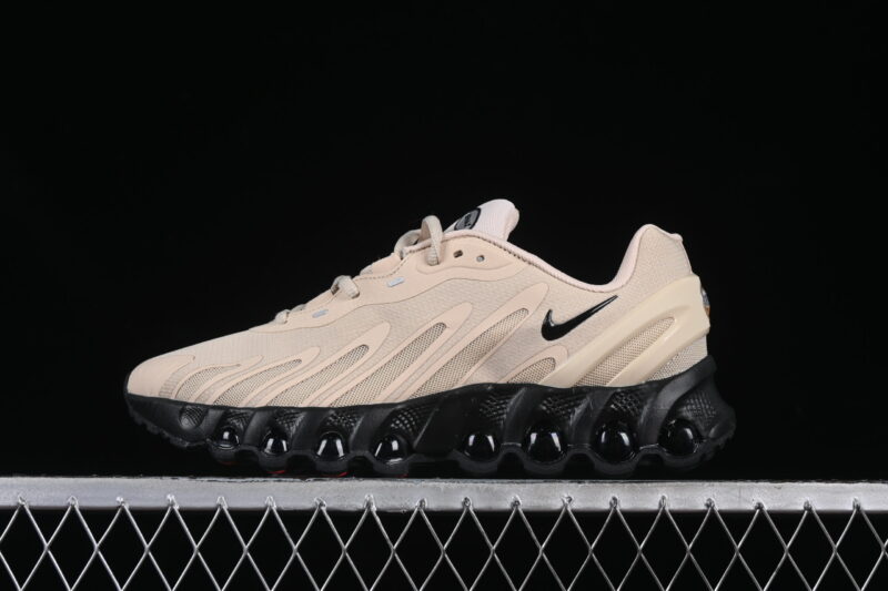 NIKE AIR MAX DN8 PARACHUTE BEIGE BLACK