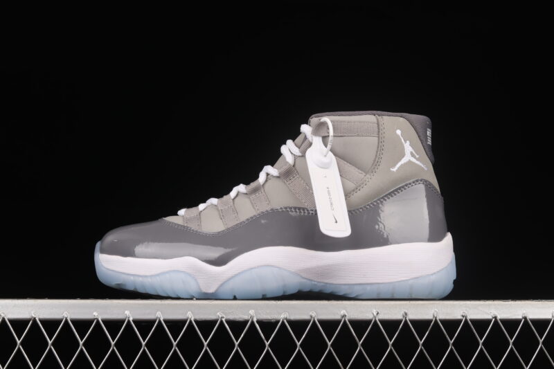 AIR JORDAN 11 RETRO COOL GREY
