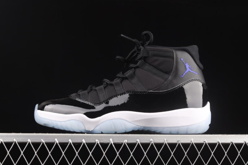 AIR JORDAN 11 SPACE JAM