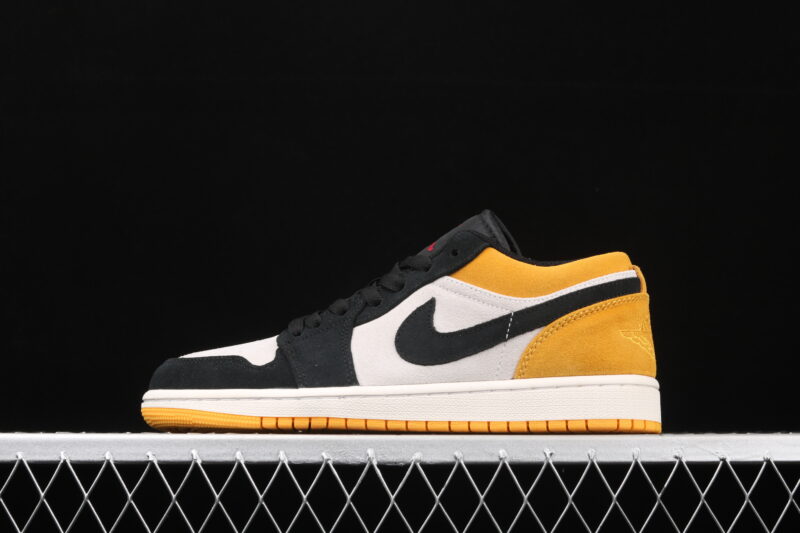 AIR JORDAN 1 LOW UNIVERSITY GOLD