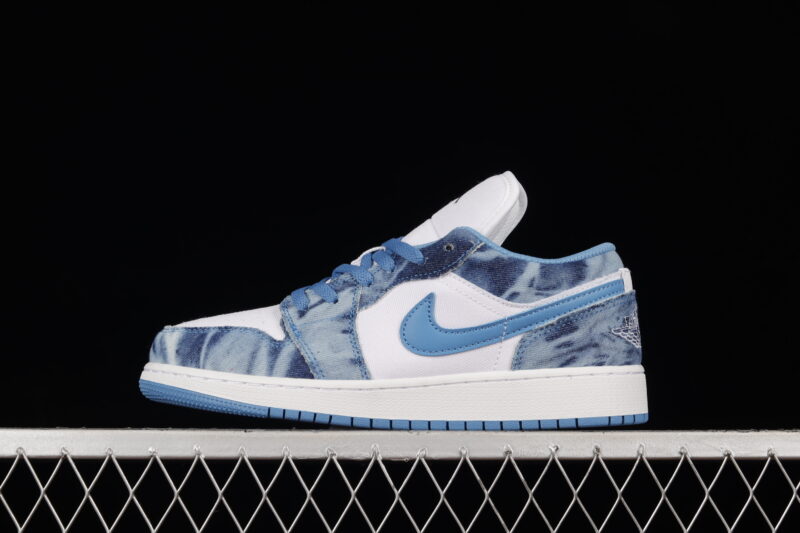 AIR JORDAN 1 LOW WASHED DENIM