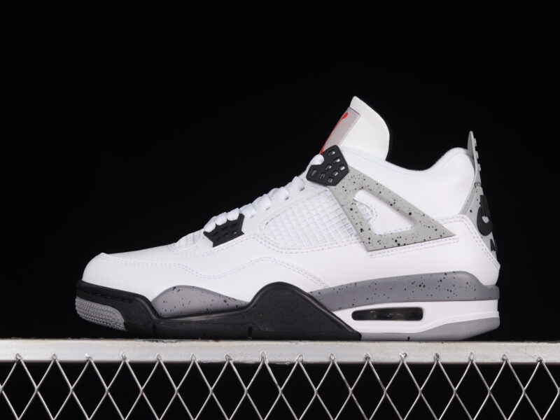 AIR JORDAN 4 RETRO WHITE BLACK