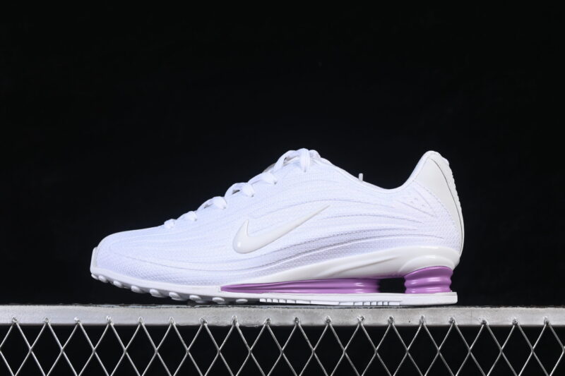 NIKE SHOX WHITE LIGHT MAGENTA