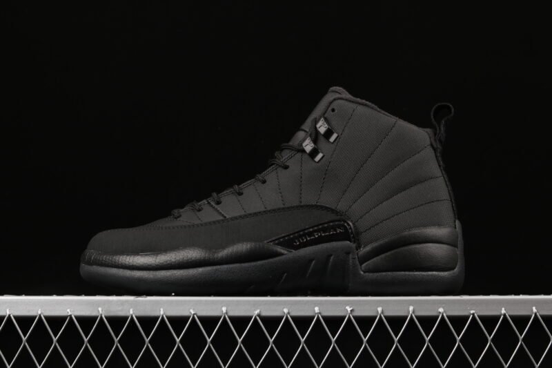 AIR JORDAN 12 RETRO WNTR FAMILYPACK